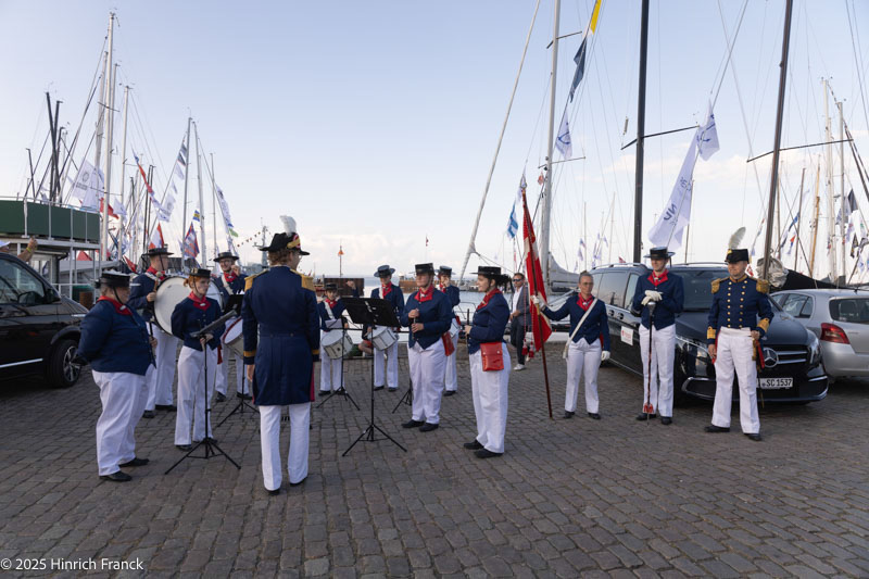 %_tempFileNameH.Franck-1956%