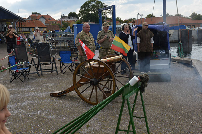 %_tempFileName111_4460%